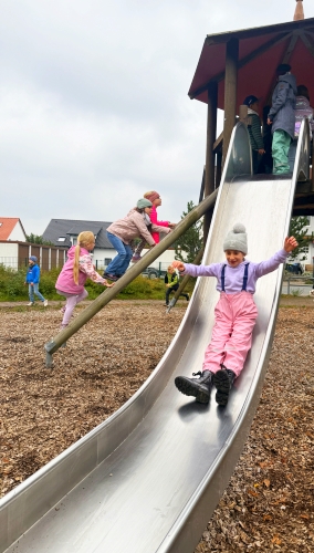 Wandertag der Grundschule: Ein Tag voller Bewegung und Lachen!